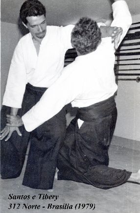 Santos e Tibery (302-Norte, 1979)